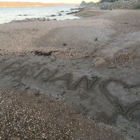 Luxusni Klimatizovane Karavany V Chorvatsku Kemp Dobropoljana